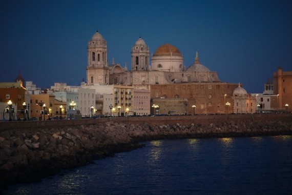 VIAJE GUIADO AL JARDÍN DE LAS HESPÉRIDES: CÁDIZ